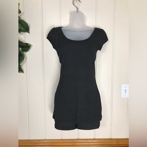 Coolwear Black w/ White Polka Dots Blouse
Size Medium 8 - 10
Stretch Material